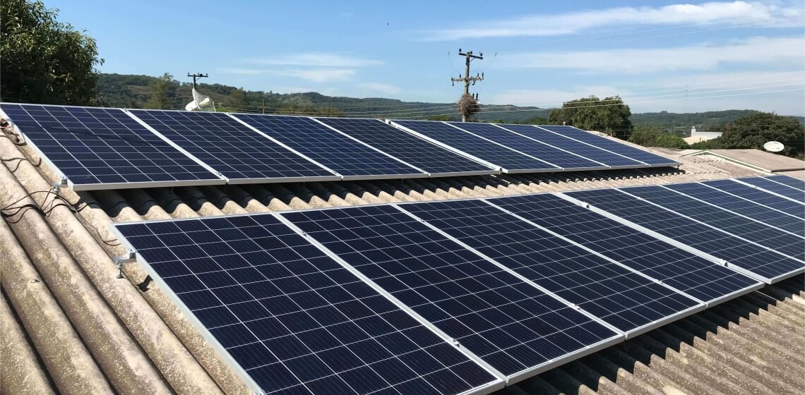 Renovar Energia Solar - TODOS OS BENEFÍCIOS DE USAR A ENERGIA SOLAR, REUNIDOS EM UM SÓ LUGAR.